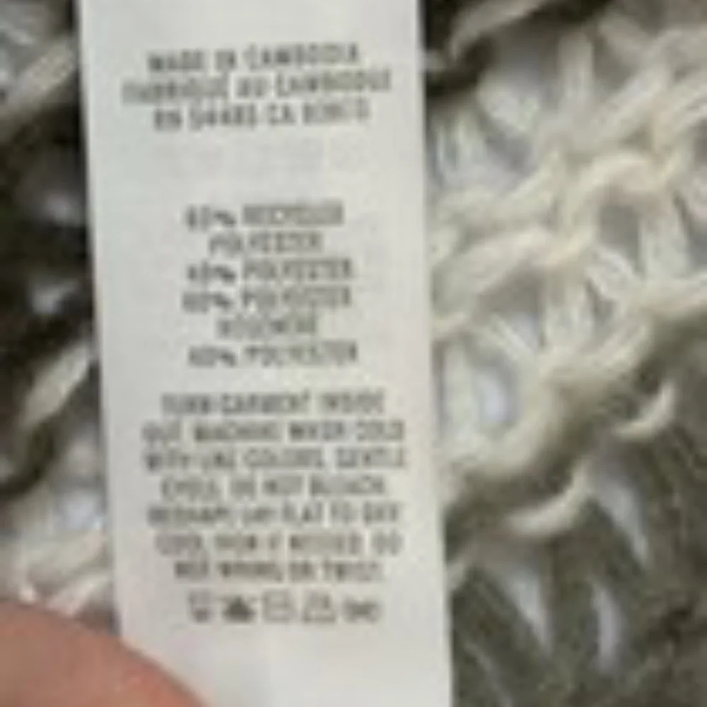 SOLD. Please DO NOT BUY.   Aerie Cardigan Sweater Woman Sz Large White Blue - Picture 12 of 12